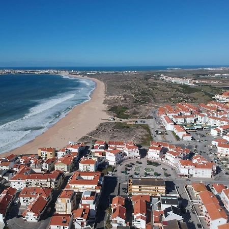 Surf And Stones Apartment Peniche Eksteriør bilde