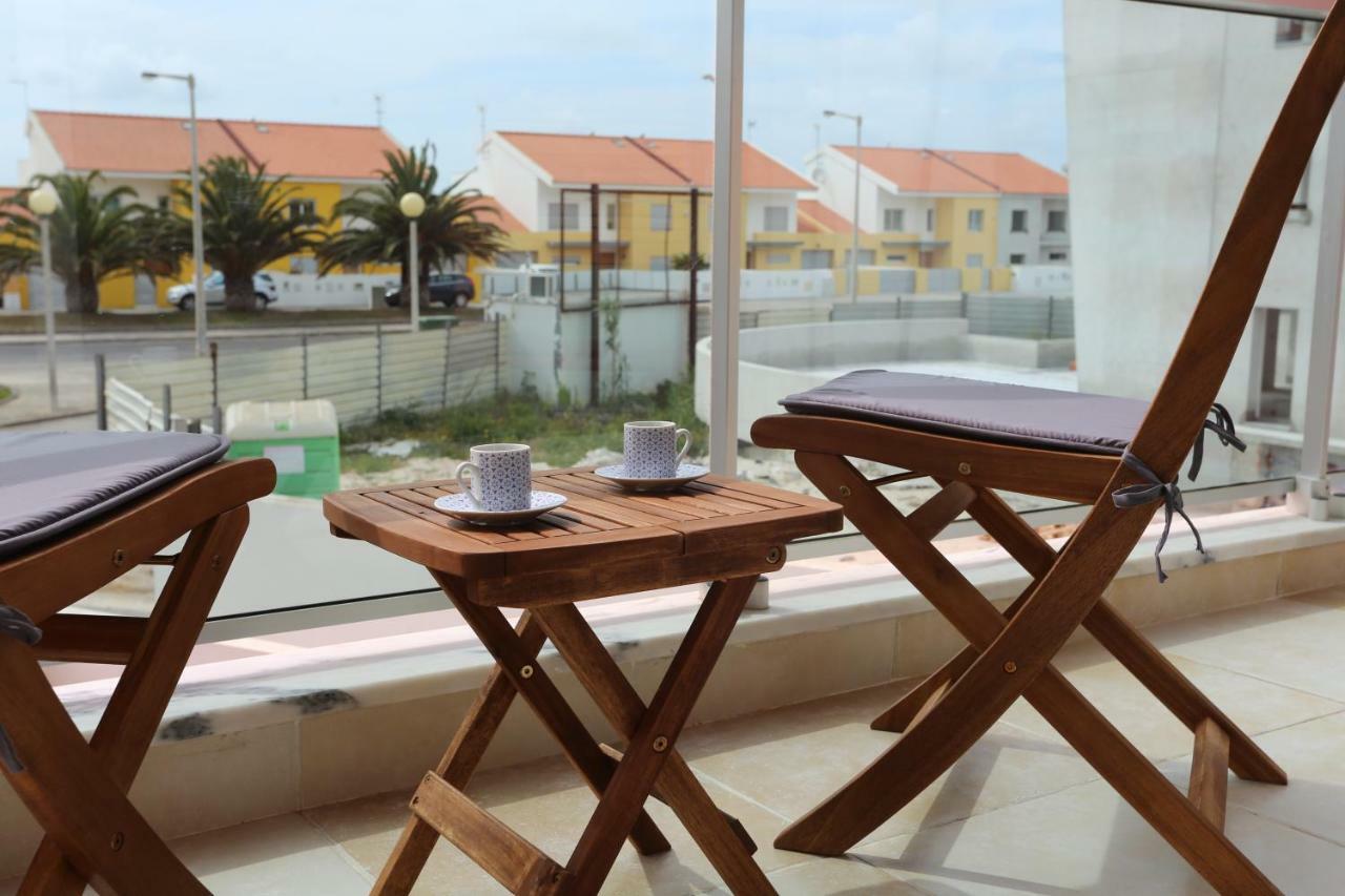 Surf And Stones Apartment Peniche Eksteriør bilde