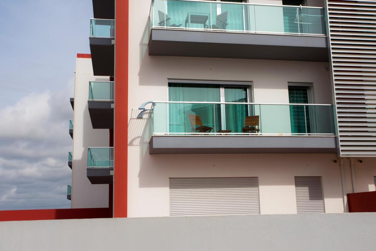 Surf And Stones Apartment Peniche Eksteriør bilde