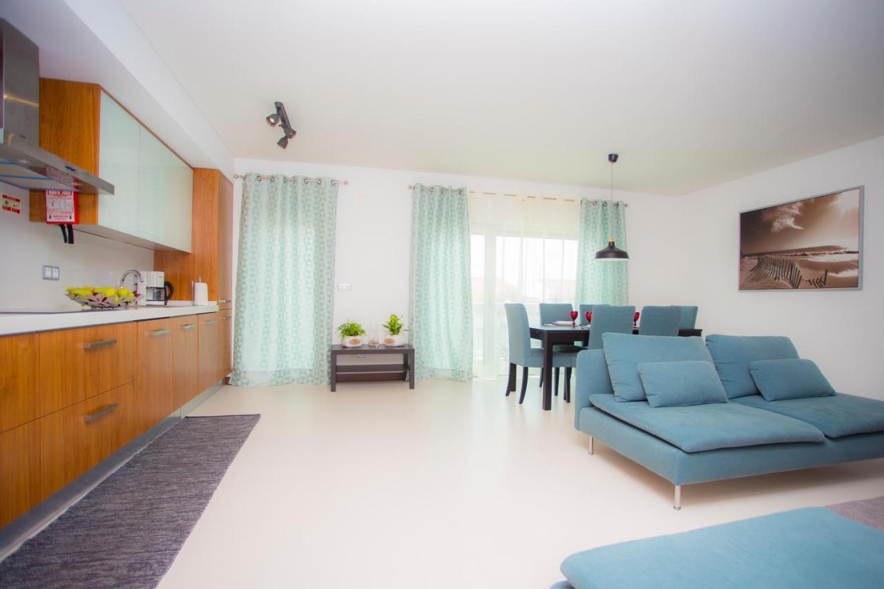 Surf And Stones Apartment Peniche Eksteriør bilde